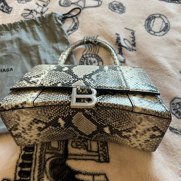BALENCIAGA Small Hourglass Bag - Picture 7 of 13